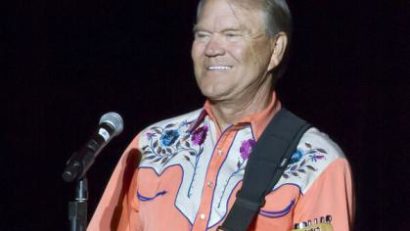 Legenda muzicii country Glen Campbell a murit la vârsta de 81 de ani