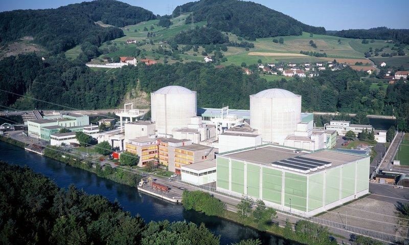 Cea mai veche centrală nucleară din lume a fost repornită