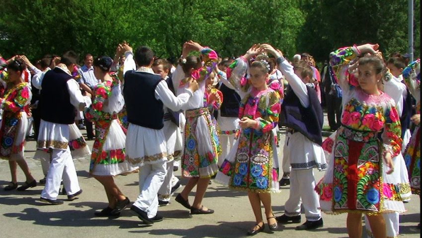 Festival de folclor la Caraşova