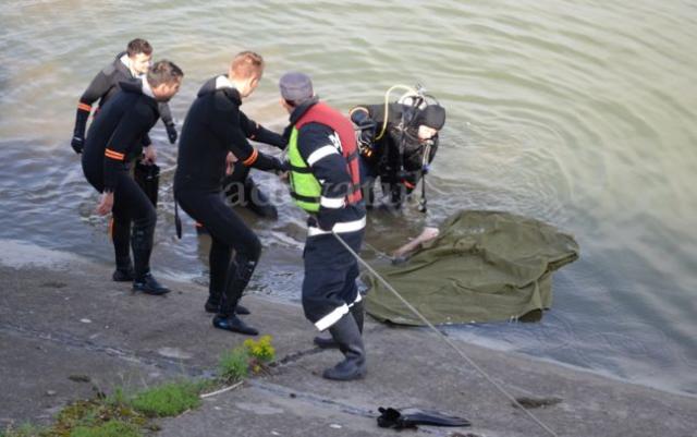 Tânărul înecat la Văliug a fost găsit plutind pe luciul lacului de acumulare