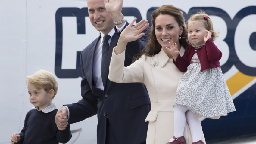 Prinţul William şi soţia sa Kate aşteaptă al treilea copil!