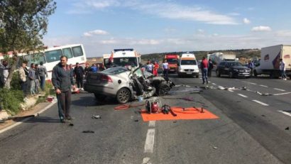 Accident teribil pe DJ 222. 3 morți și mai mulți răniți