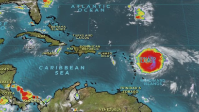 Trei români de pe insula Saint-Martin, dispăruţi în urma uraganului Irma