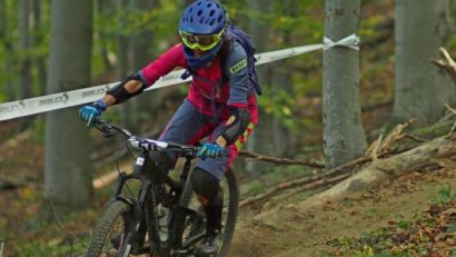 [FOTO] Aventură şi adrenalină la concursul internaţional de mountainbike Metal Enduro 2017