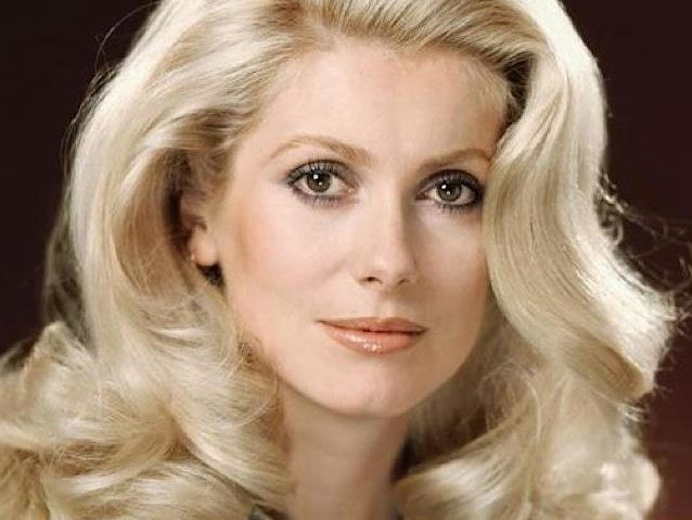 [FOTO] La mulți ani, Catherine Deneuve, 77 de ani !