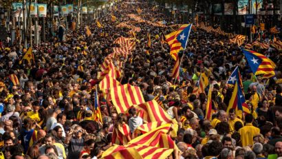 Guvernul Spaniei anunță că va suspenda autonomia provinciei Catalonia, începând de sâmbătă