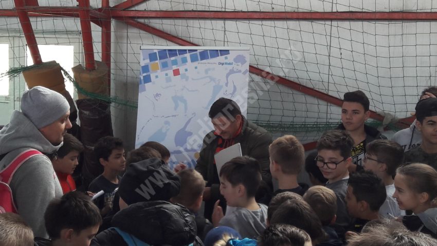 [VIDEO-FOTO] Francisc Vaştag: Să-i aducem pe copii în sală că apoi se îndrăgostesc ei de sport!