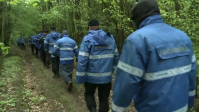 Tânăr rătăcit azi noapte în pădure, găsit în această dimineaţă