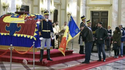 Trei zile de doliu naţional în memoria Regelui Mihai I