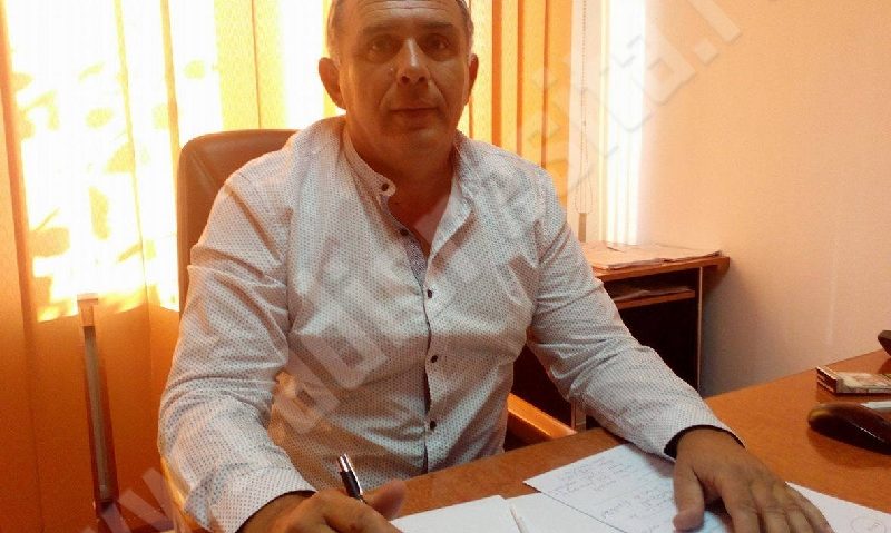 Zeci de avertismente şi amenzi de două mii de lei aplicate vânzătorilor produselor de sezon