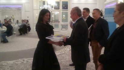 [FOTO] Radio Reşiţa a primit ”Diploma de excelenţă” la Topul Firmelor cărăşene!