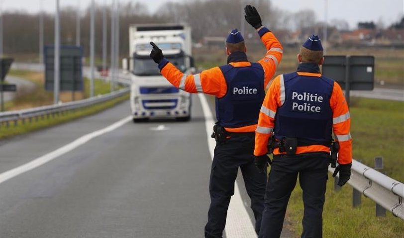 142 de camioane ale unei firme de transport românești confiscate în Belgia