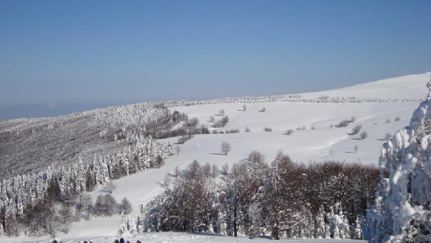 [AUDIO] Primarul Ioan Popa: Lucrările pentru dezvoltarea zonei turistice Semenic ar putea începe în mai-iunie 2022