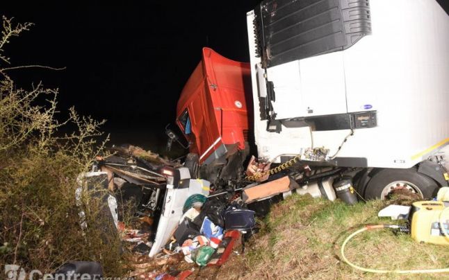 Rudele unui șofer de TIR român, mort într-un accident în Franța, cer 5 milioane de euro despăgubire