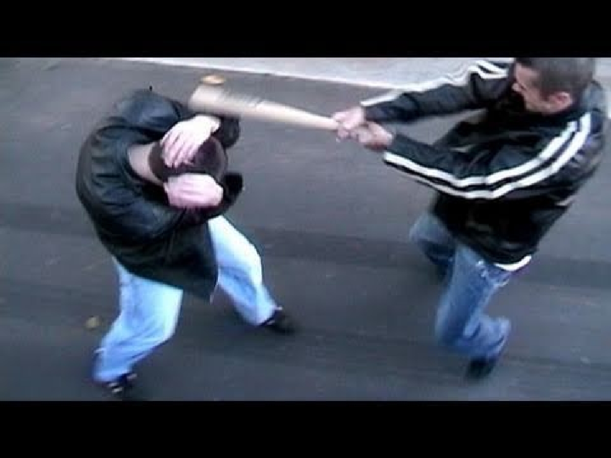 Crazy Girl Street Fights