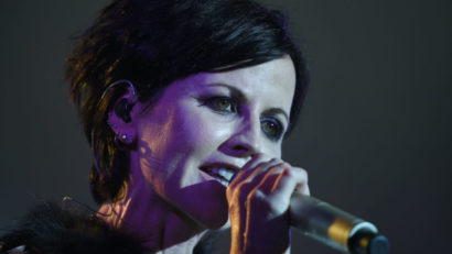 ȘOC în muzica internațională: Solista trupei The Cranberries a murit la înregistrări