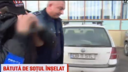 Un român s-a întors de la muncă din străinătate și și-a snopit în bătaie soția. Aceasta îi dădea amantului banii munciți de el