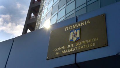 Şedinţa în care Secţia pentru procurori a CSM discută cererea de revocare a şefei DNA a început