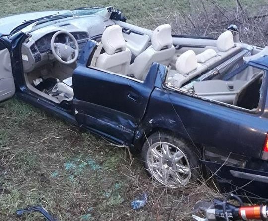 [FOTO] Grav accident pe o şosea din vestul ţării