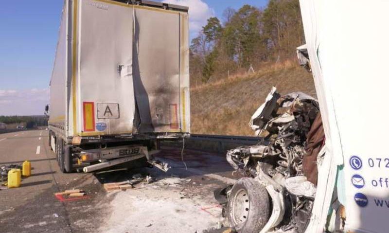 Un nou accident grav în Ungaria: O camionetă a fost strivită de un TIR