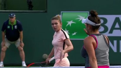 VIDEO: Halep, victima unui gest urât: Simona luată la țintă de adversara ei, care a dat dovadă de lipsă crasă de fair-play