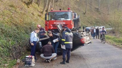 Accident spectaculos la ieşirea din Reşiţa