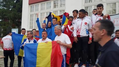 România, argint pe echipe la Campionatele Balcanice de marş din Serbia