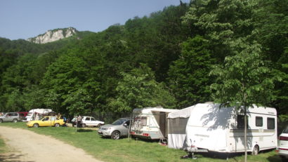 1 Mai muncitoresc pe Valea Cernei – între camping și „cădițe”!