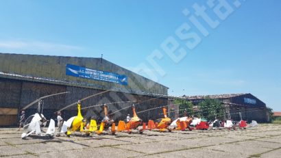 [VIDEO-FOTO] Aeroportul Caransebeș deschis pentru turismul aerian! 28 de aeronave ultraușoare au aterizat în Banat