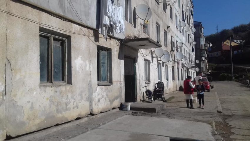 [FOTO] Ziua Internaţională pentru Eradicarea Sărăciei arată partea „nevăzută” a municipiul Reşiţa!