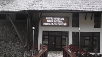 Turiști din toate colțurile lumii vin în „oaza de verdeață” care este Parcul Național Domogled-Valea Cernei!