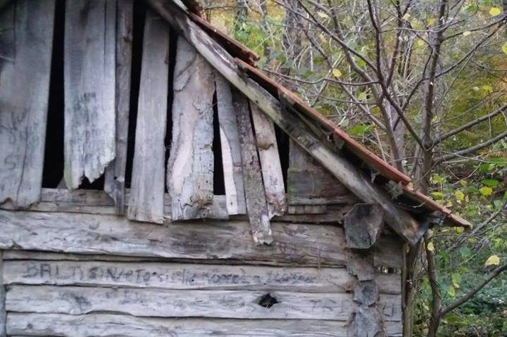 [UPDATE][VIDEO] Ambulanţa pentru Monumente la a doua intervenţie în Caraş-Severin: Moara de la Ibulcina pregătită pentru iarnă