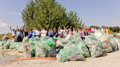 Peste 365 000 de voluntari au participat la Ziua de Curățenie Națională din 15 septembrie