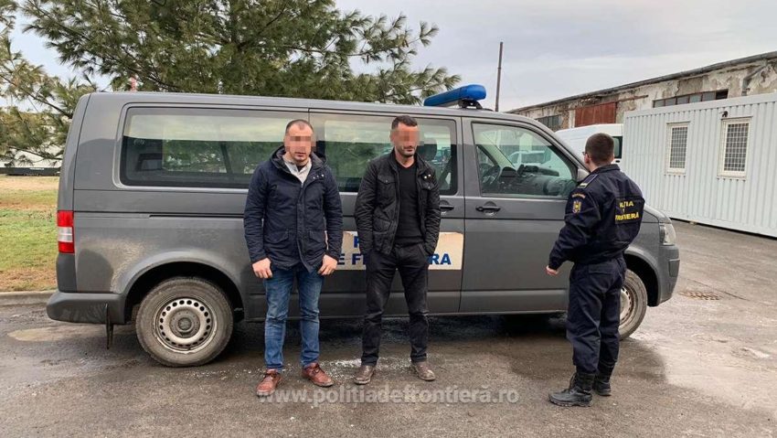 [VIDEO] Doi cetăţeni din Kosovo, opriţi de poliţiştii de frontieră timişeni