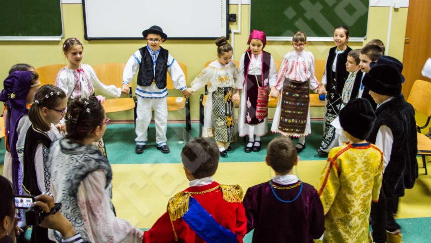 [FOTO] Instituțiile de cultură din județ au serbat Mica Unire