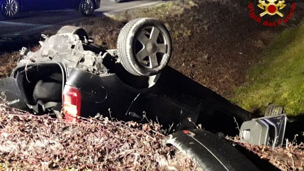 Tragedie pe șosea în Italia. Un român de 30 de ani a murit și altul este în comă