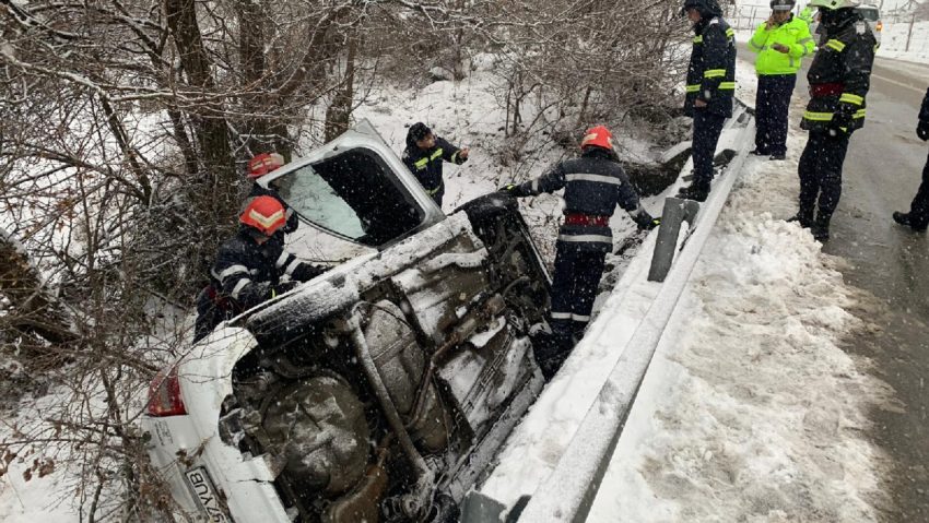 [VIDEO] Doi cărăşeni au trăit senzaţii tari pe DN 57