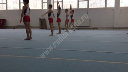 Gimnaștii juniori din lotul național al României au intrat în cantonament la Văliug