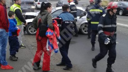 [FOTO] Vacanţa a început prost pentru o familie de hunedoreni