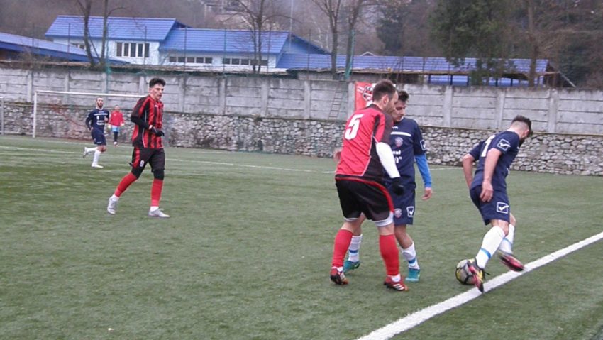 [FOTO-AUDIO] O nouă victorie pentru CSM Reșița, în amicale. În Valea Domanului mai vine încă formație de Liga a II-a