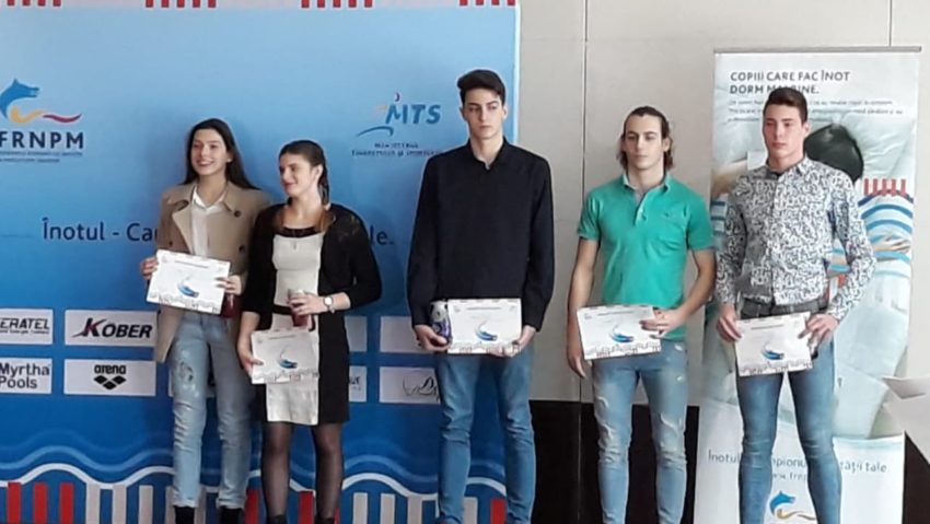 Cei mai buni înotători ai României au fost premiați la București. Printre performeri și reșițeni