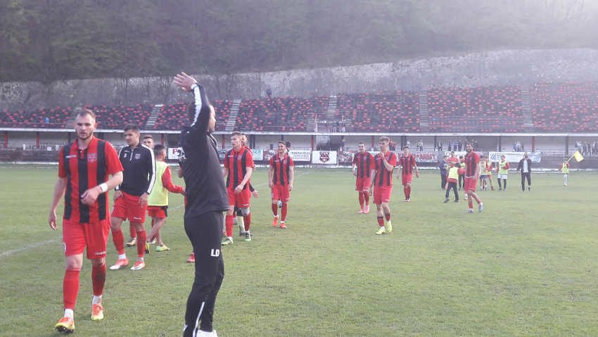 CSM Reșița continuă lupta pentru promovare. În Valea Domanului vine, astăzi, echipa CSC Ghiroda și Giarmata Vii.