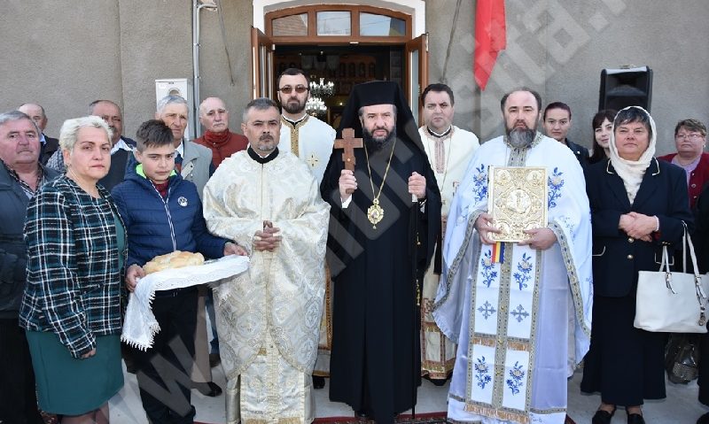 Parohul de Ţerova, pr. Florin Hotea – hirotesit de Preasfințitul Părinte Lucian, Episcopul Caransebeșului