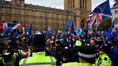 Negocieri la Londra