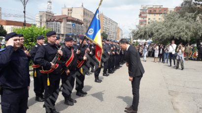 [FOTO] Eroii căzuţi la datorie au fost cinstiţi la Reşiţa