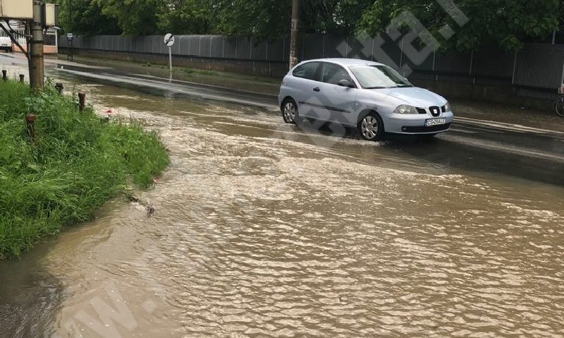 Cod portocaliu de inundaţii în Caraş-Severin