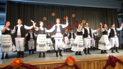 Festivalul de folclor „Tradiţii Cărăşene” şi-a stabilit câştigătorii de la Moldova Nouă