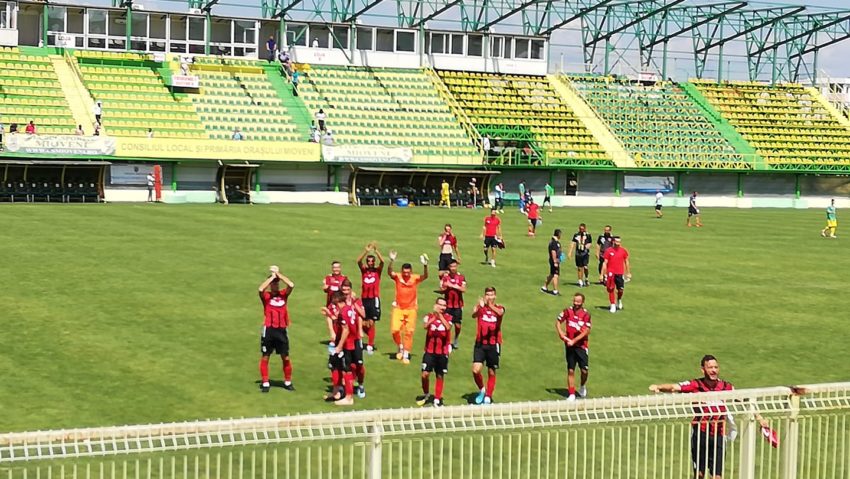 [FOTO-AUDIO] CSM Reșița se întoarce cu punct de la Mioveni