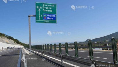 Fisură pe Autostrada Lugoj-Deva. Circulaţia nu poate fi deschisă luna aceasta