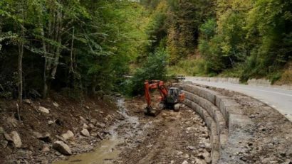 Transalpina Banatului a intrat în reparaţii. Se fac lucrări între Gărâna şi Slatina Timiş